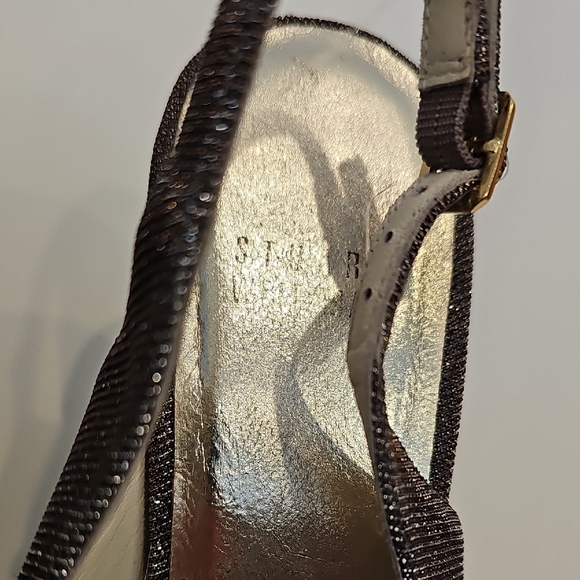 Stuart Weitzman Shimmering Gold Silver Peep-Toe Heels - Picture 8 of 12